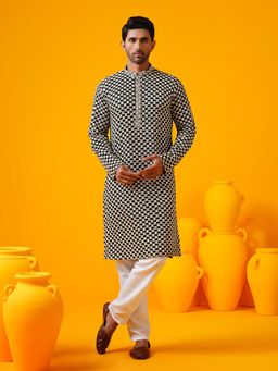 SOJANYA - (Since 1958) Men's Cotton Rayon Sequinned Checks Thread Eembroidered Green Kurta