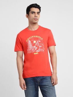 Levi's - Men Red Crew Neck T-Shirt