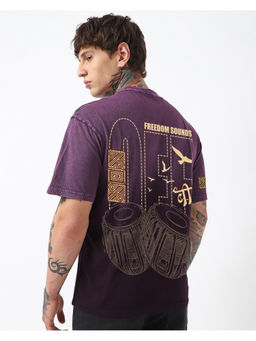 Bewakoof - Men's Plum Purple Freedom Sounds Graphic Printed Oversized Ombre Acid Wash T-shirt