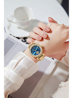 Giordano - Elegant Crystal Design with sub dial and Diamond studded stainless steel strap (M)