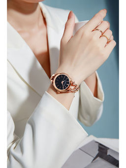 Giordano - Sleek Dial with Unique Chain-link Bracelet and Stylish Stainless Steel strap (M)