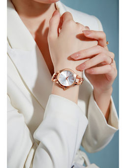 Giordano - Sleek Dial with Unique Chain-link Bracelet and Stylish Stainless Steel strap (M)