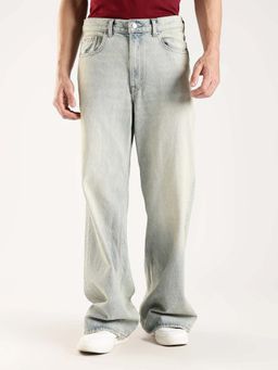 Calvin Klein - Men Blue Solid Jeans