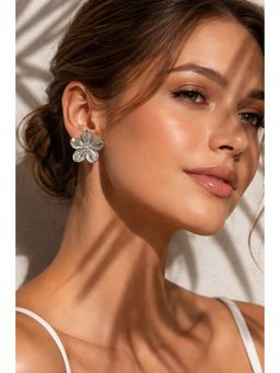 Niska - Women Silver Plated Flower Shape Stud Earrings