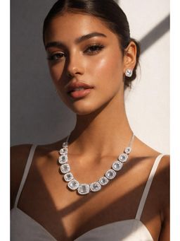 Niska - Women White Ad Stone Studded Jewellery Set