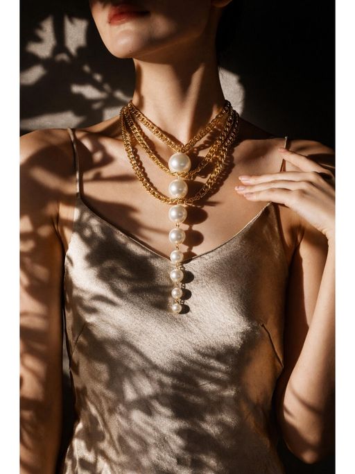 Niska Women Gilded Pearl Cascade Necklace