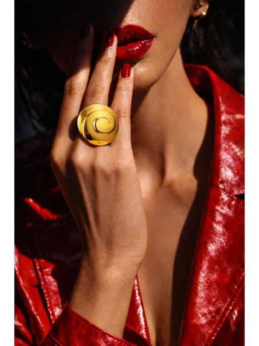 Niska Women Gold Vintage Style Ring