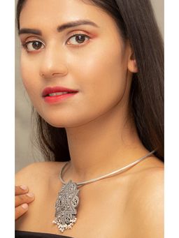 STUDIO B40 - Womens Oxidised Silver Choker