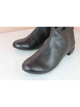 Black Boots (UK 4) Online | Nykaa Fashion