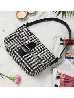 Visual Echoes - Monochrome Magic - Baguette Bag