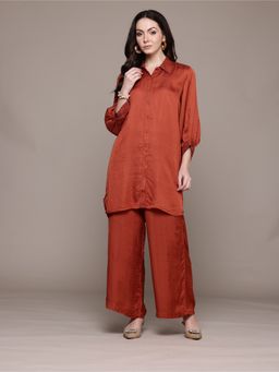 Ritu Kumar - Rust Essential-Shyala Textured Kurta and Pant (Set of 2)
