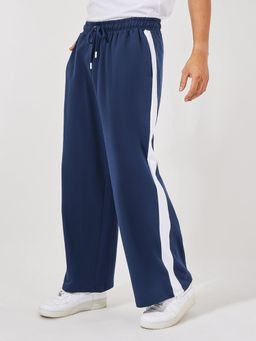 Styli - Men Navy Blue Contrast Stripe Detail Extra Wide Leg Trackpant