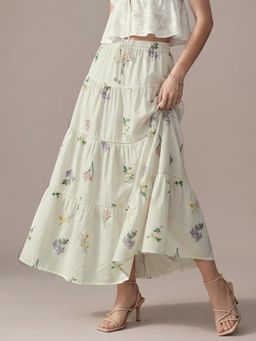 Outzidr - White Floral Print Tired Cotton Skirt