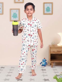 CASA DE NEENEE - Yellow Mini Champs Range Half Sleeves Shirt and Pyjama Set for Boys