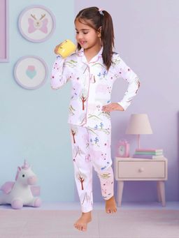 CASA DE NEENEE - White Lazy Daisy Range Full Sleeves Shirt and Pyjama Set for Girls