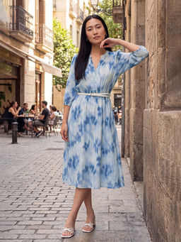 max - Women Blue Tie-Dye Fit and Flare Midi Dress