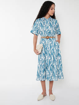 max - Women Blue Printed Shirt Dress with Belt