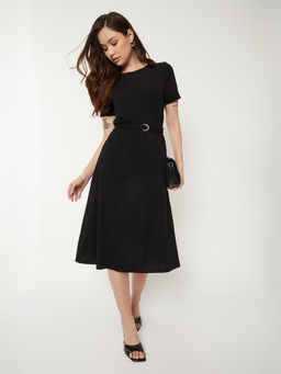max - Women Black Textured A-line Dress with Belt