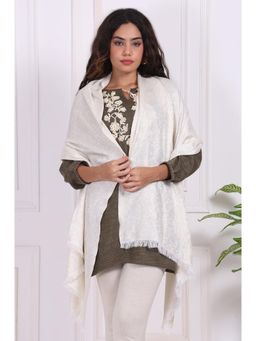 W - For Womens Off-White Textured Yarn Dyed Shawl