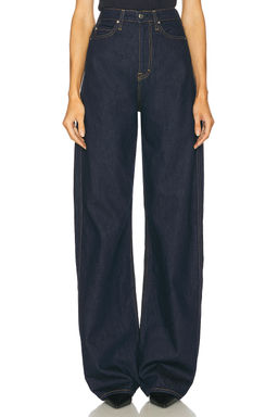 GRLFRND - Austen High Rise Curve