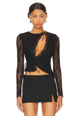 superdown - Anahi Wrap Lace Top