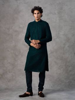 Twamev - Green Embroidered Straight Kurta & Pyjama
