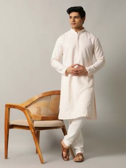 THE KURTA COMPANY - Peach Silk Blend Embroidered Kurta