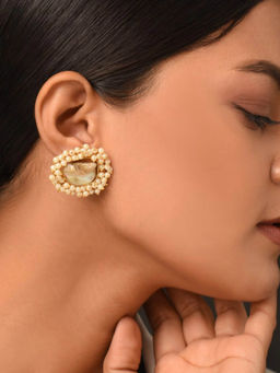 Kastiya Jewels - Pearl Earrings In Gold Tone and White Pearl