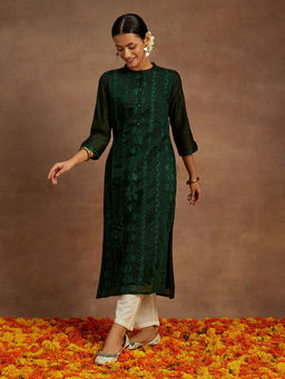 Libas - Green Chanderi Silk Thread Work Straight Kurta
