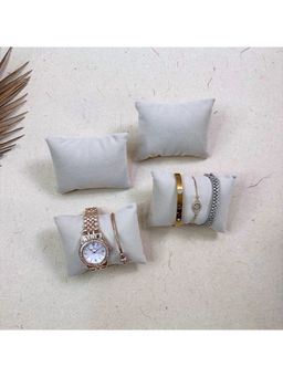 La Trove - NAAYVA Cream Premium Velvet Pack of 4 Watch Organizer & Display Pillows For Closet