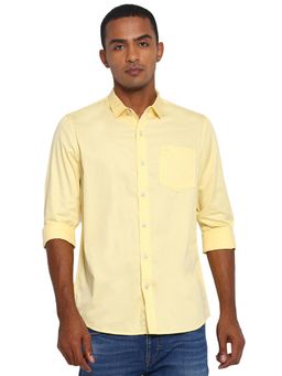 Lee - Men Pale Yellow Solid Slim Fit Shirt