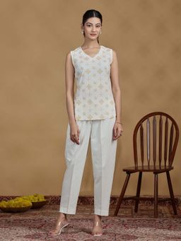 Cotton Culture - Off White Printed Cotton Sleeveless Kurti