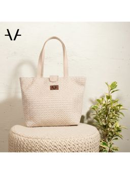 Avake - Light Pink Lightweight Raffia Leather Vegan Tote Bag