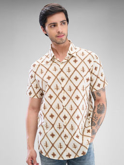 Spykar - Mens Half Sleeve Slim Fit Printed Brown Shirt