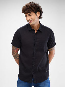Spykar - Mens Half Sleeve Slim Fit Solid Black Shirt