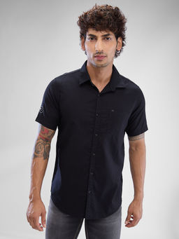 Spykar - Mens Half Sleeve Slim Fit Solid Black Shirt