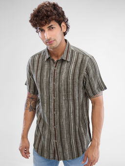 Spykar - Mens Half Sleeve Slim Fit Striped Green Shirt
