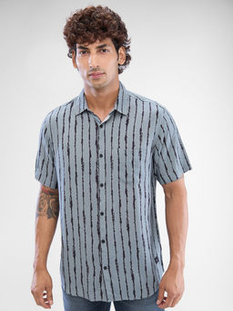 Spykar - Mens Half Sleeve Slim Fit Striped Grey Shirt