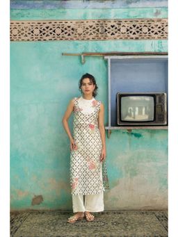 Anuvas - Ivory Floral Sleeveless Kurta with Palazzo