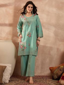 Vaamsi - Green Floral Full Sleeves Kurta with Pant