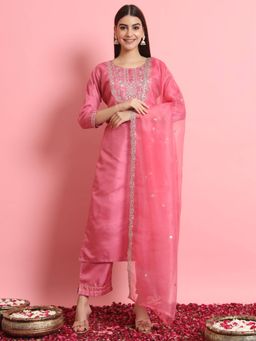 VredeVogel - Pink Embroidered Three Fourth Sleeves Kurta Pant with Dupatta