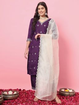 VredeVogel - Purple Embroidered Three Fourth Sleeves Kurta Pant with Dupatta