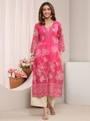 Pink color option, Currently selected