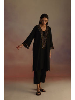 Roza - Black Neroli Embroidered Kurta with Pant (Set of 2)