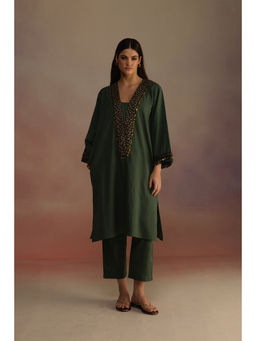 Roza - Green Neroli Embroidered Kurta with Pant (Set of 2)