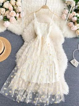 MISS MOSA BY AKANKSHA - Women Off White Floral Midi Dress