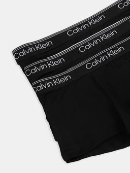Calvin Klein - Men Black Solid Mid Rise Trunks (Pack of 3)