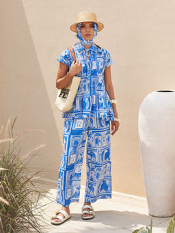 House of Fett - Alsisar Smocked Shirt Collar Top - Blue