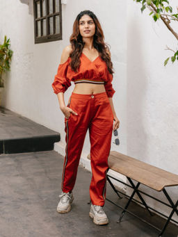 House of Fett - Amber Crop Top - Red