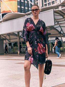 House of Fett - Xoxo Pleated Dress - Black